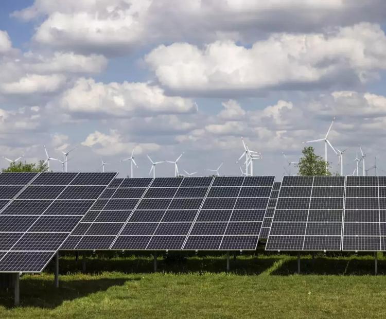 Builders should provide rain harvesting and solar energy to make housing societies sustainable: Govt, ET EnergyWorld