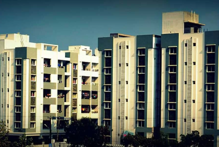 Credai, NAREDCO seek lower repo rate to boost housing demand.