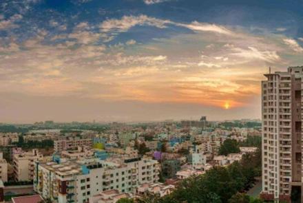 Real Estate: ದೇಶದಲ್ಲಿ ಖಾಲಿ ಬಿದ್ದಿವೆ 1 ಕೋಟಿಗೂ ಹೆಚ್ಚು ಮನೆಗಳು, ಶ್ರೀಮಂತರನ್ನೇ ಟಾರ್ಗೆಟ್ ಮಾಡುತ್ತಿದ್ದಾರೆ ಬಿಲ್ಡರ್​ಗಳು